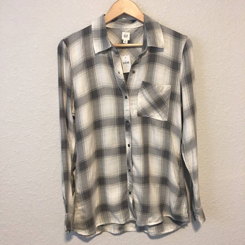 NWT Gap Super Soft Flannel Plaid Button Up
